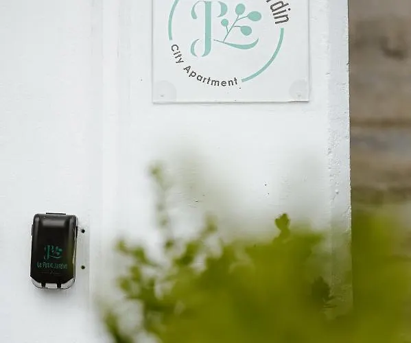 Le Petit Jardin Apartamento Volos